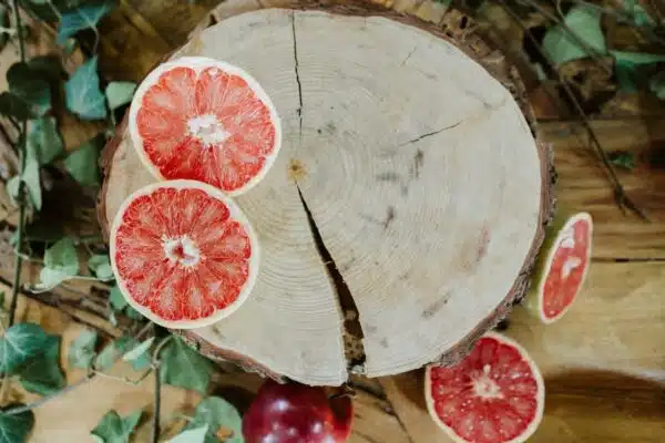 Pourquoi les meubles en bois fruitier ont le vent en poupe