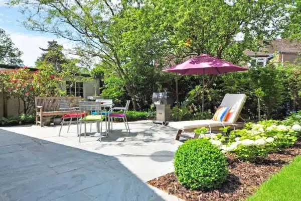 Découvrez notre sélection d’accessoires incontournables pour un aménagement de jardin réussi