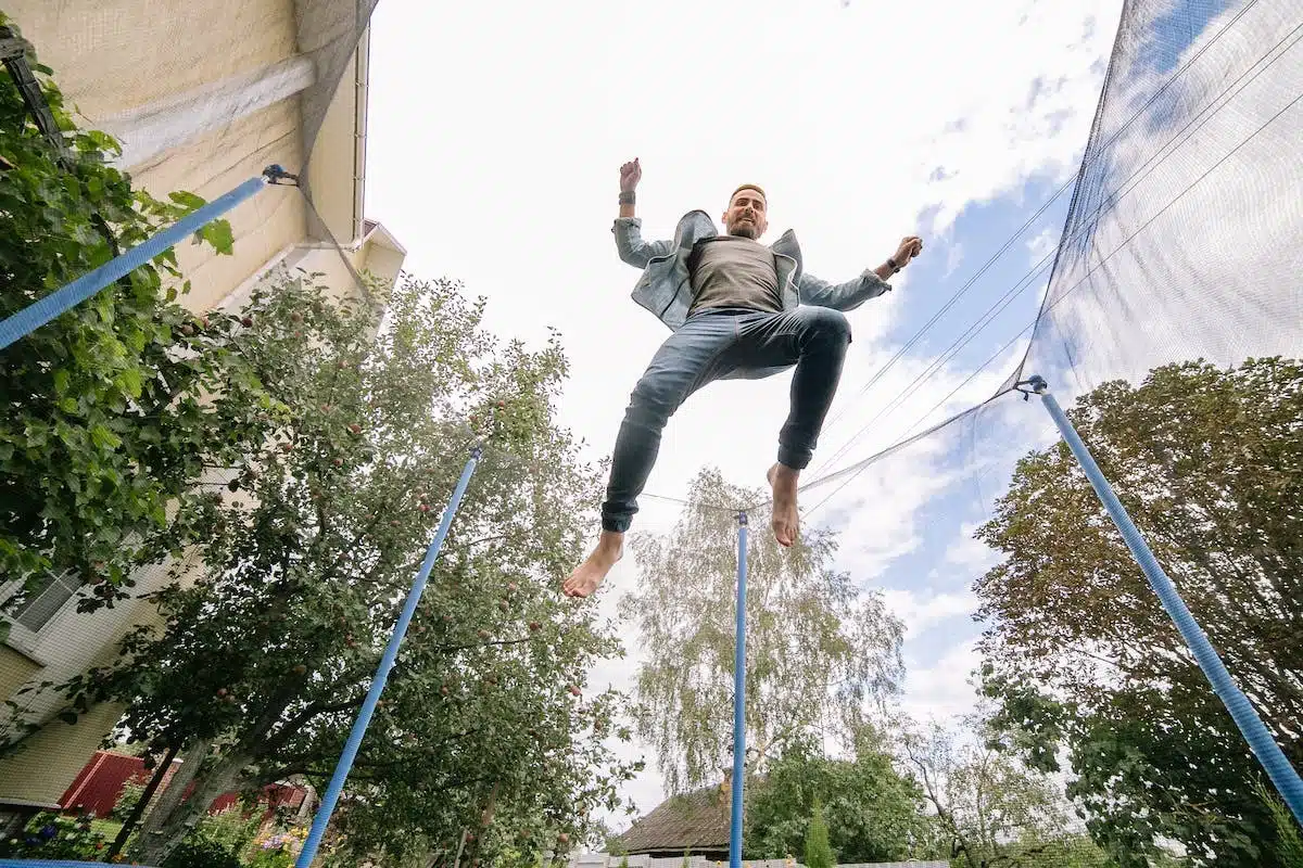 balançoire  trampoline